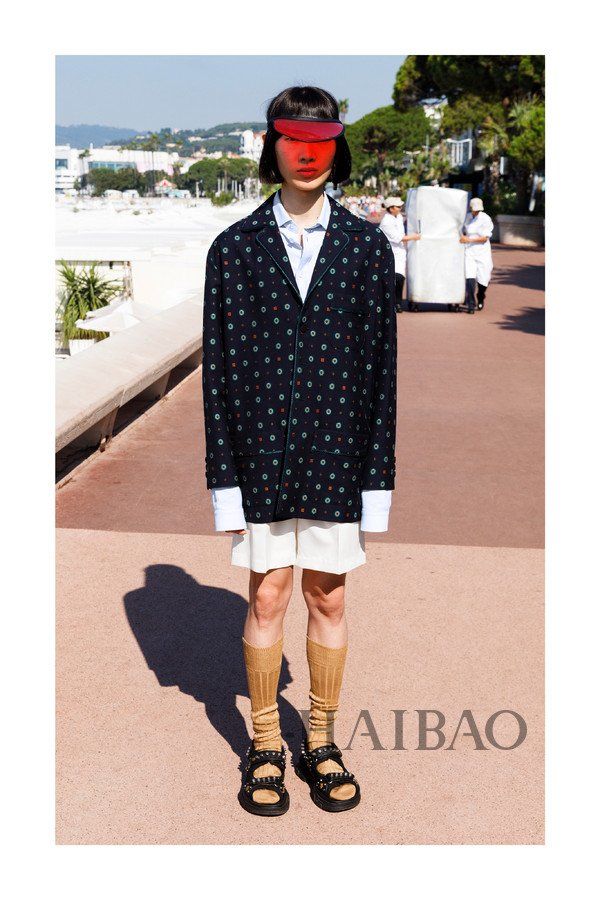 古驰  2019早春男士系列Lookbook:米开理心中的浮华世界!