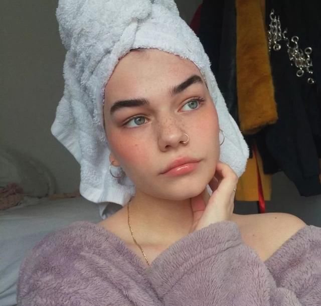 精华和面霜都不会选?难怪你退出护肤舞台了!