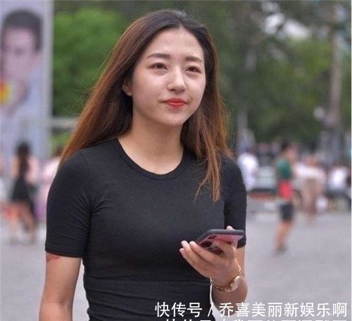 「优雅」优雅时尚的街拍美女彰显女人味,每一时刻都事时尚瞬间
