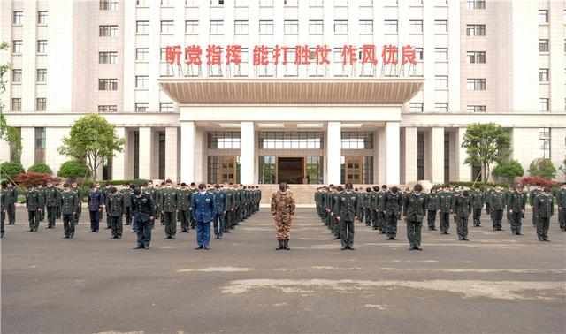  「家国」四川省军区：清明追思悼英魂，家国永念学英雄