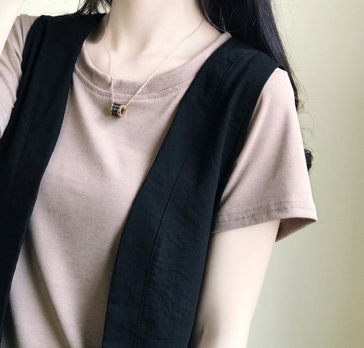 屁股大的女人就别穿裙子啦!学学这些女人，一个比一个时髦靓丽