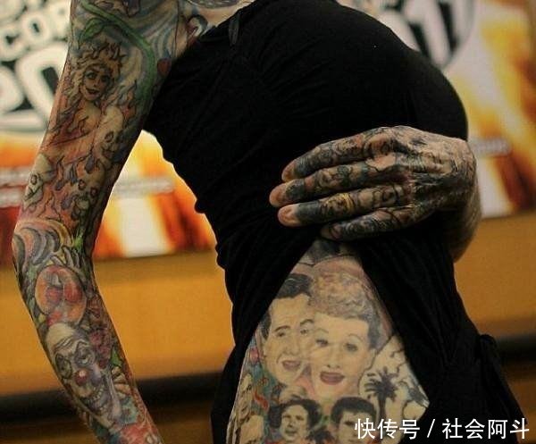 ?女孩将自己全身纹满纹身，不为追求潮流，原因却让所有人同情