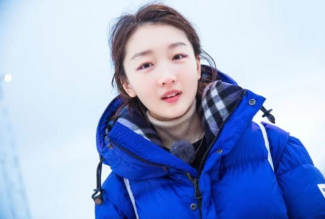  「眼尾处」彩妆迷 | 既然戴口罩不能涂口红，那我推荐几支眼线笔吧