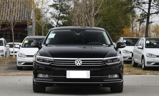  [感觉]拥有一台大众迈腾是何感觉？会有女生喜欢吗？看完你就知道了！