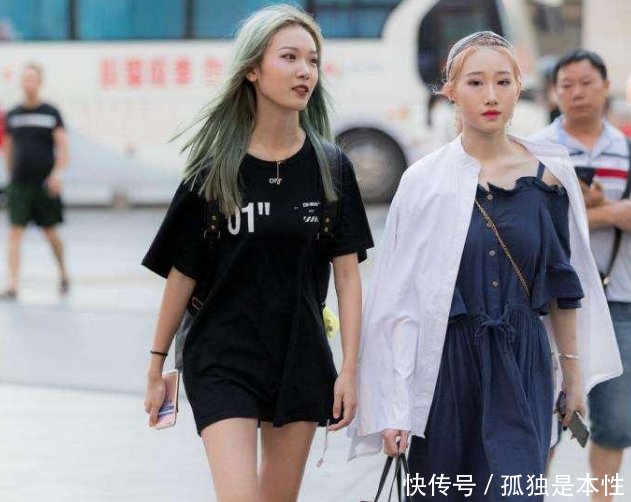 街拍 透视装展现完美好身材, 白皙美腿完全诠释!