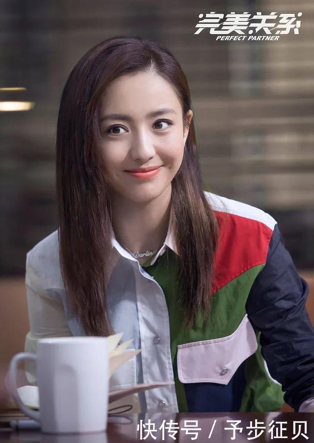  『饱和度』美人计｜黑黄皮涂粉色口红有多惨烈，看看《青你》就知道了