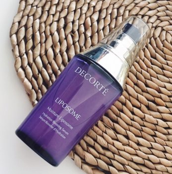 皮肤干燥用什么护肤品?神器精华帮你自救!