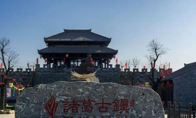 陕西最无奈的古镇,投资2.5亿元仿建,游客却说像个大公园