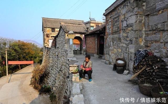 河南最古老的“中国传统村落”,当地人柴火烧饭,骑驴车出行