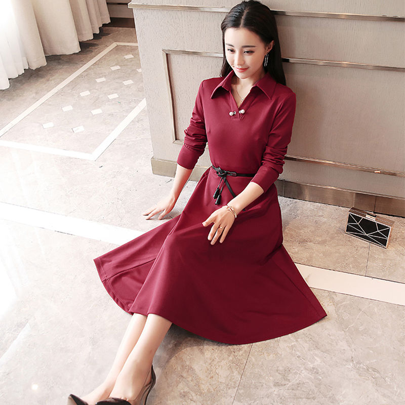 55岁婆婆穿这真丝连衣裙，减龄又大气，瞬间回到20岁