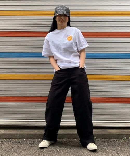  『感十足』小个子一旦拒绝甜美，穿搭可以甜酷得多不好惹？