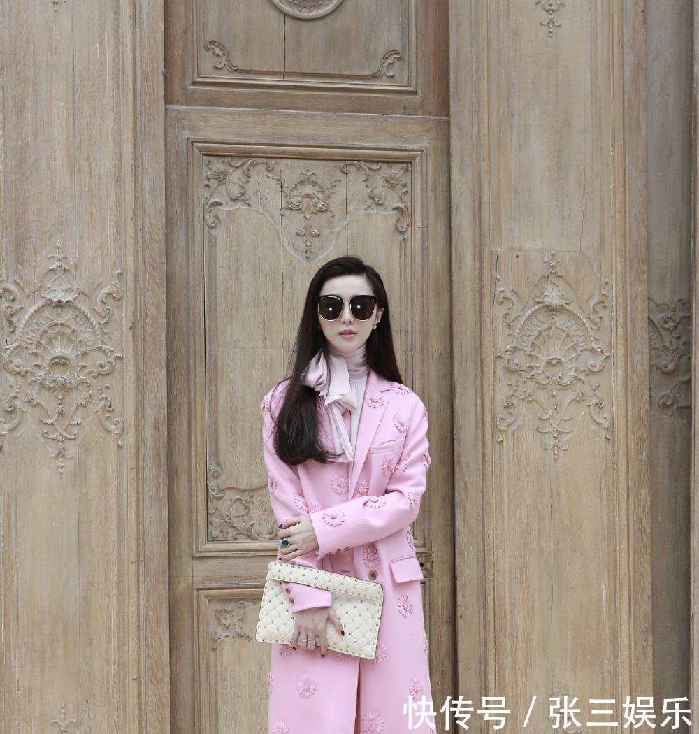 范冰冰真会穿, 皮衣都能穿出修长身姿, 网友: 一般人穿不出这效果