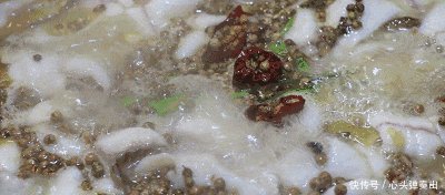 『川菜』水煮鱼,90年代逆天的一道菜,川菜从此定江山