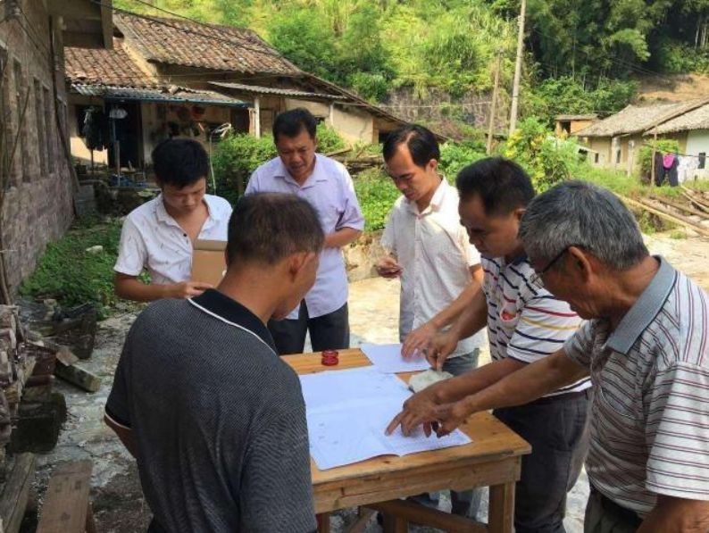 对村干部不为村民办事不满，只要有这几情况就可以举报！