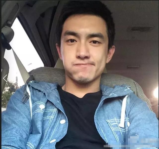 怒斥隐婚是造谣，但网友只关心“娱乐圈公开的秘密”，啥时候公开