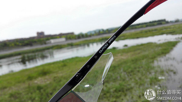 为你的运动加点料-高特GT66001-CO25近视运动太阳镜