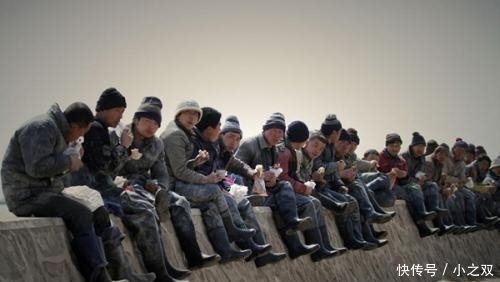 10年内, 农村人要面临4个难题, 几乎每家都难逃开, 农民早点打算