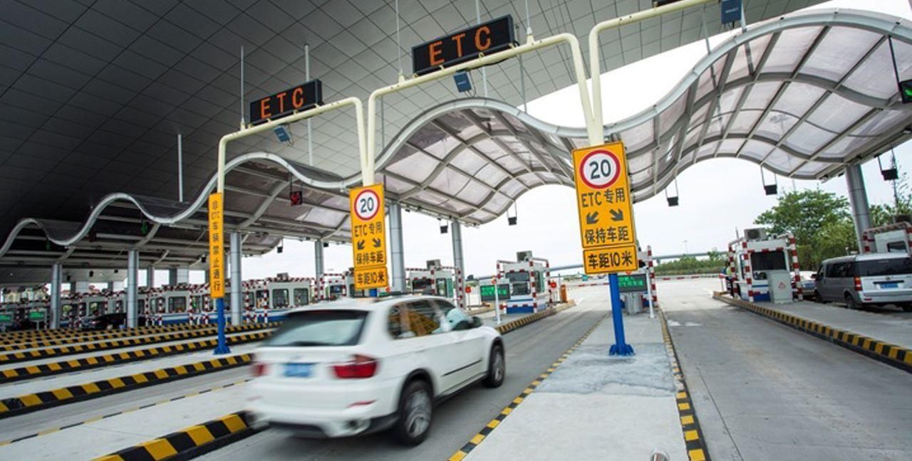  高速：不办ETC不给走高速？用“拥堵”来督促办理ETC，车主：不