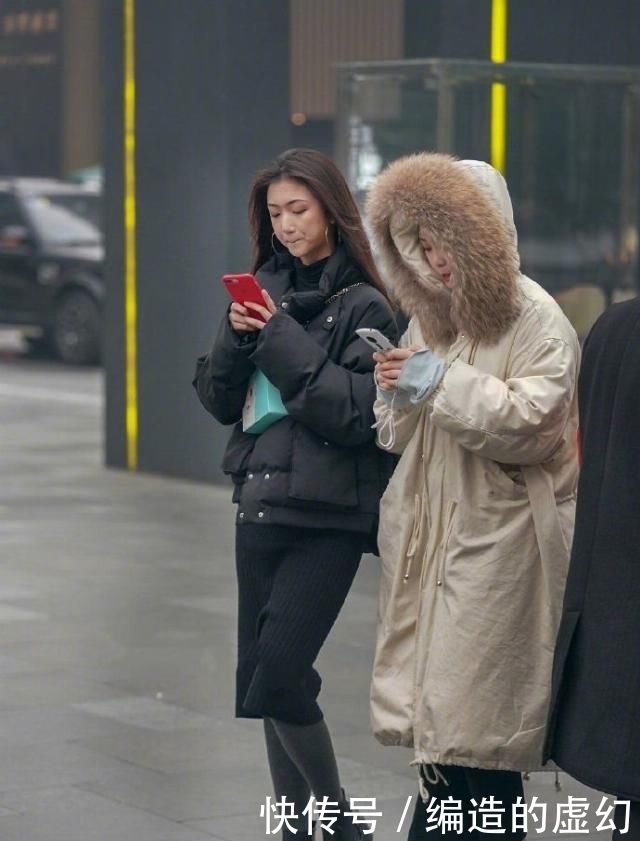  [寂寞]街拍：失去你的拥抱，寂寞在一旁嘲笑