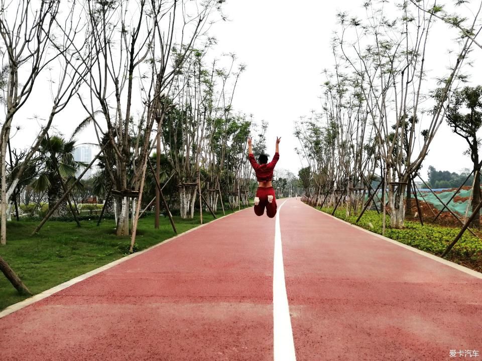 特别:十里春风,打卡滨江公园