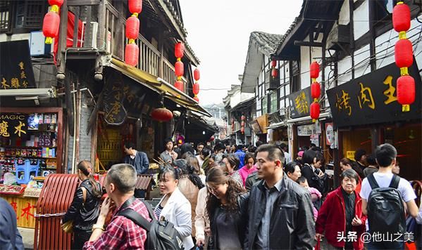 中国物价最低的城市，游客多为回头客，规模堪比一个省