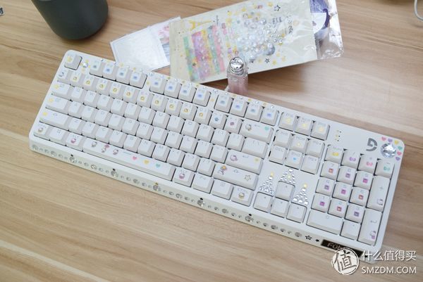 bulin bulin 女生向的白色键盘会是怎么样?