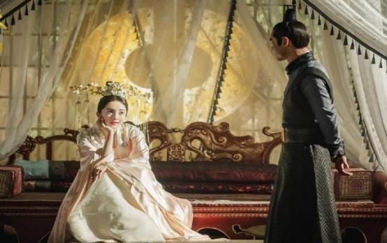 范冰冰偷税漏税被禁演三年 罚款500万?网友:下一个是杨幂吧