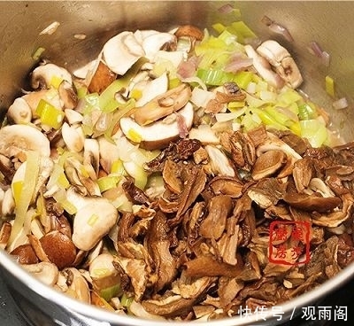 【浓汤】野生菌菇奶油浓汤