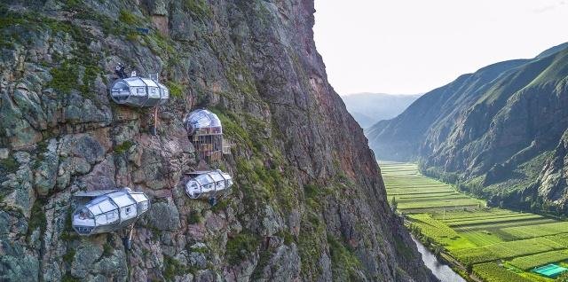 悬崖峭壁上的酒店床下就是悬崖，住一晚要2000元！