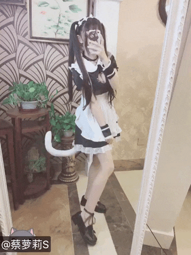 抖音蔡萝莉身份造假, 视频流出意外曝光不雅照, 整容后形象毁尽