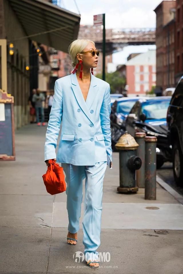 会穿丝的女人，最懂夏天