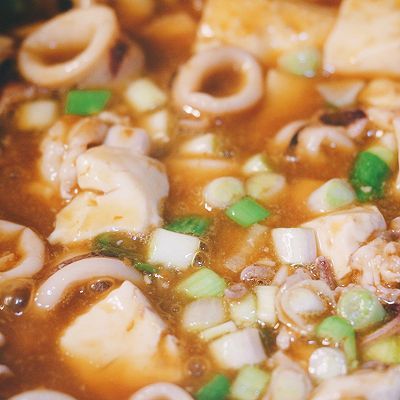  『香辣』香辣鱿鱼虾球豆腐煲