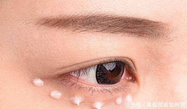  中年■眼霜到底应该怎么用？教你正确涂抹方法，中年女人该了解