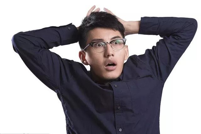 谣言还是真相？被吃下的泡面要在体内赖32天？！剧毒？！