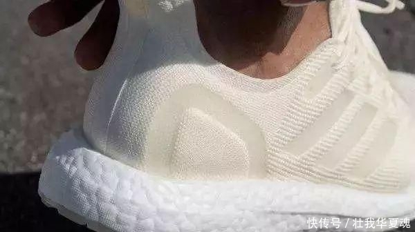  填充■球鞋当花瓶，鲜花填充羽绒服？时尚界的环保也太香了