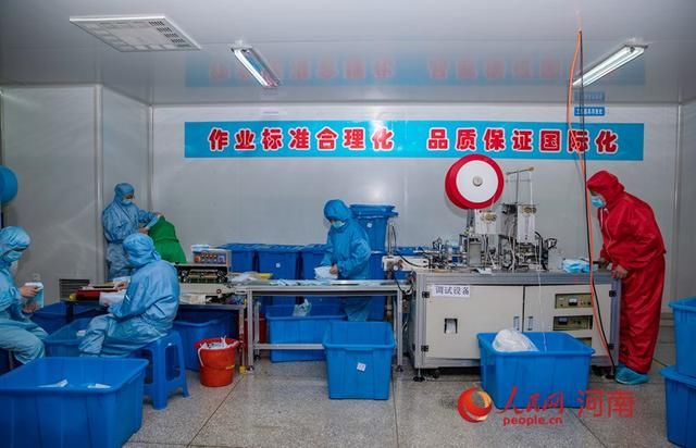  「河南」河南郏县：开足马力 日产口罩50万只