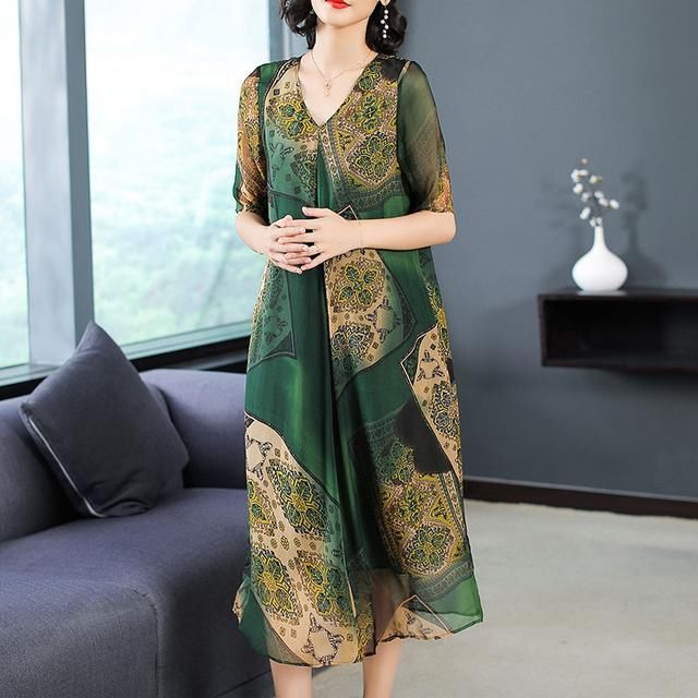 美腻了!这些妈妈装越来越火，一款比一款洋气，难怪婆婆连买5件