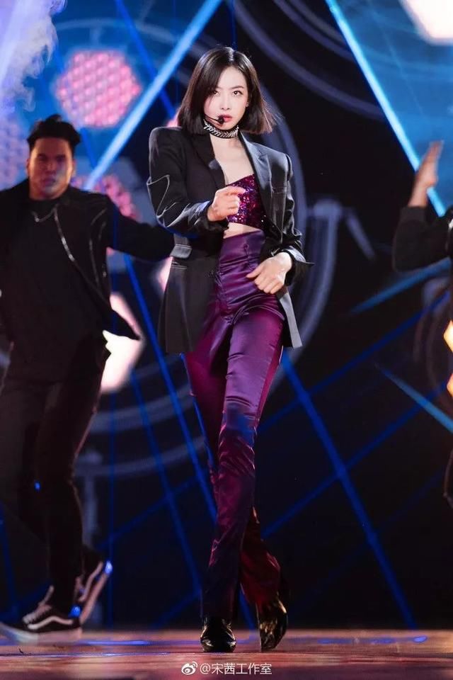 宋茜用“奶酷妆”Slay全网？我Get了同款果然人见人爱！