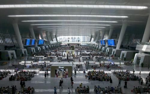  建筑@我国十个最有名的火车站，其中一处，被外媒评为全球最美建筑