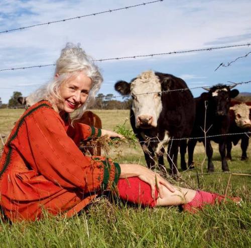 连62岁老太太都美丽地环游世界，你还有理由邋遢？