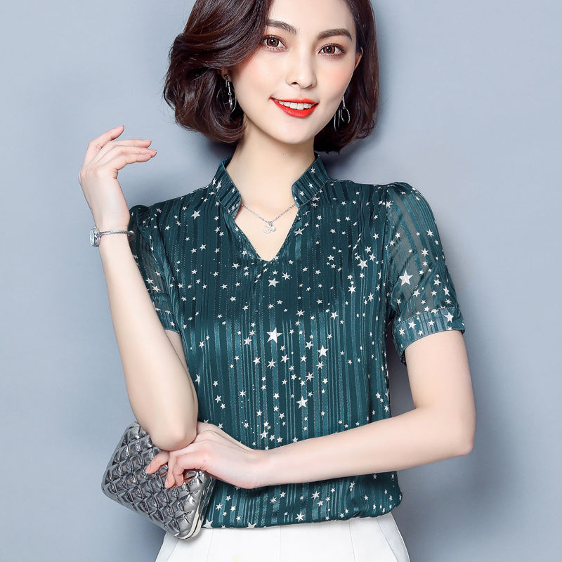 美女必备上衣，塑造纤细苗条身材，轻松捕获男人心