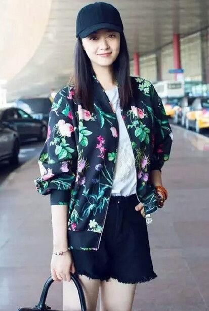 35岁蒋欣瘦身惊艳，像换了一个人，网友：瘦身堪比整容！