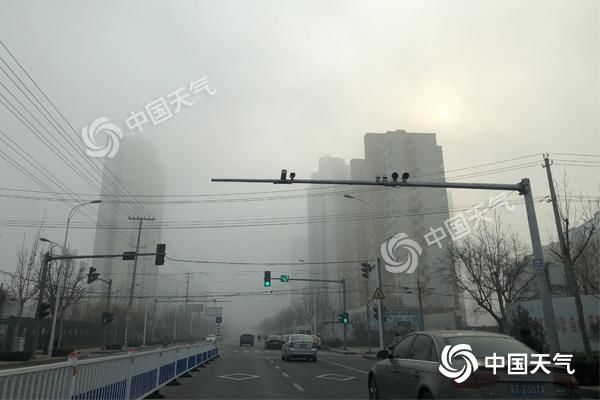  能见度不足■大雾橙色预警！河北今明天雨雪交加 出行注意安全