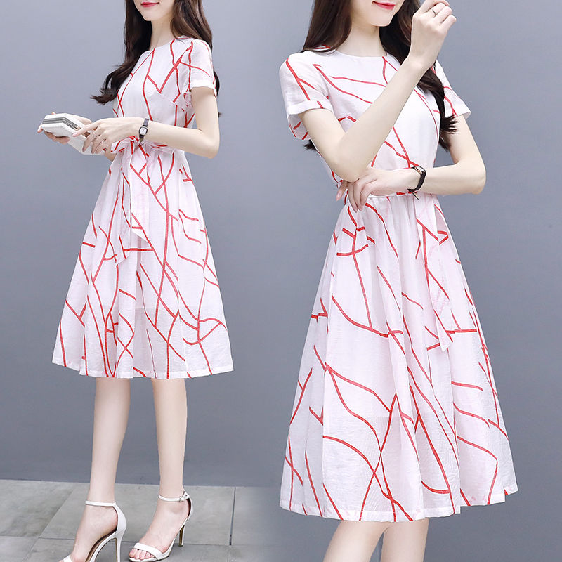 意想不到!这时尚“A字裙”竟如此倾国倾城!四五十岁女人穿正好