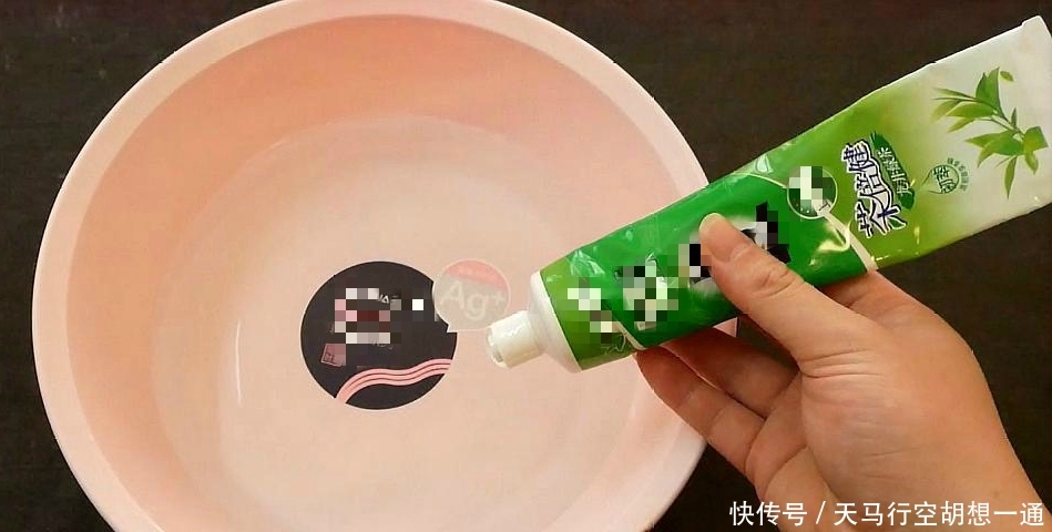「不到」洗脸水里加点“料”,每天花5分钟洗脸,15天不到色斑淡化又嫩肤