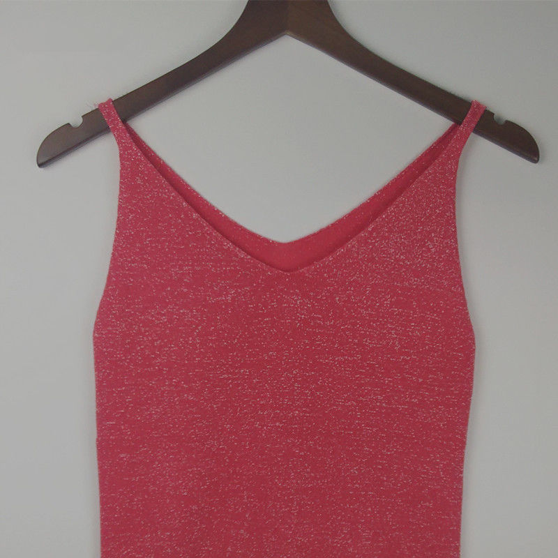 “微胖”身材最性感!穿包臀裙丰满曼妙，女人味十足