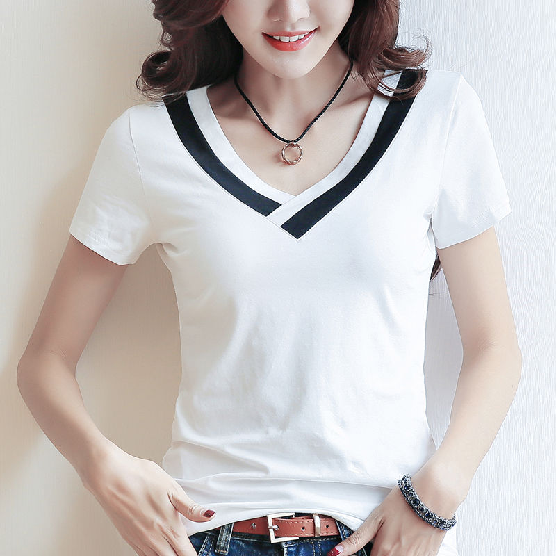 谁说丰满女人不好看?瞧下面女人穿“流氓裙”，性感十足美到惹眼