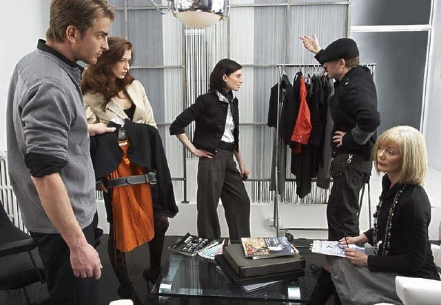 为何模特走秀都不穿内衣？原来真相是这样的，网友：大开眼界