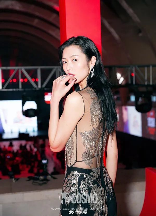 彩妆迷 | 黄皮唇膏非它莫属,买了这枫叶色其他的都能扔掉!