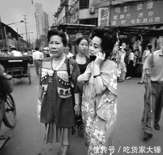 老照片:老照片:1992年的成都街头